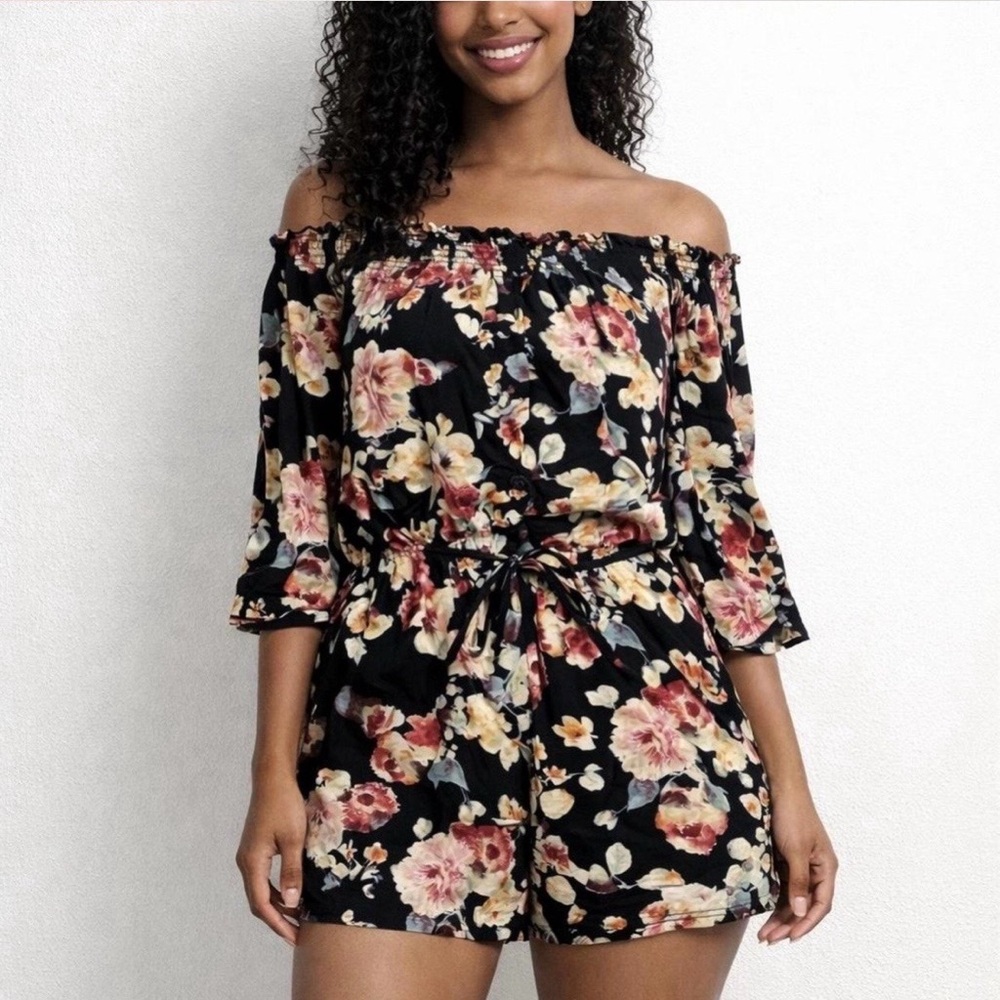 12 Pm By Mon Ami Floral Off-Shoulder Romper - Black and Red
